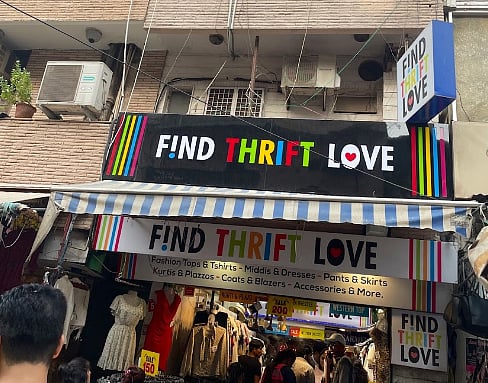 Find Stalk Love is in Sarojini Nagar Market